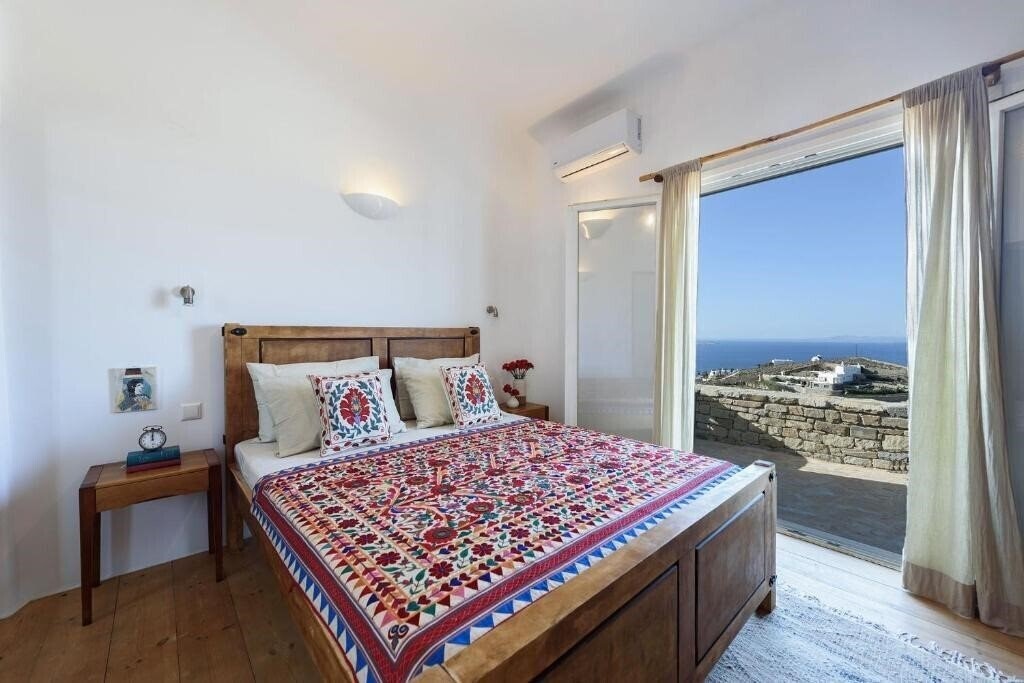 Апартаменти Joy Villa 3*