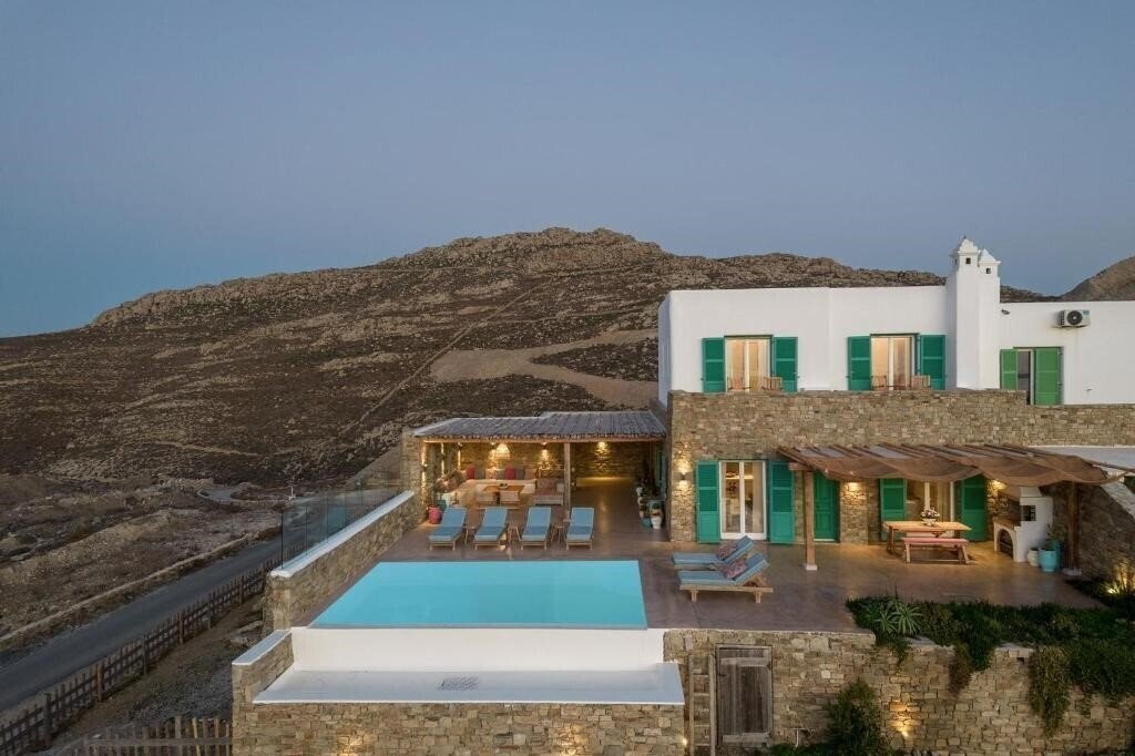 Панорама Joy Villa 3*