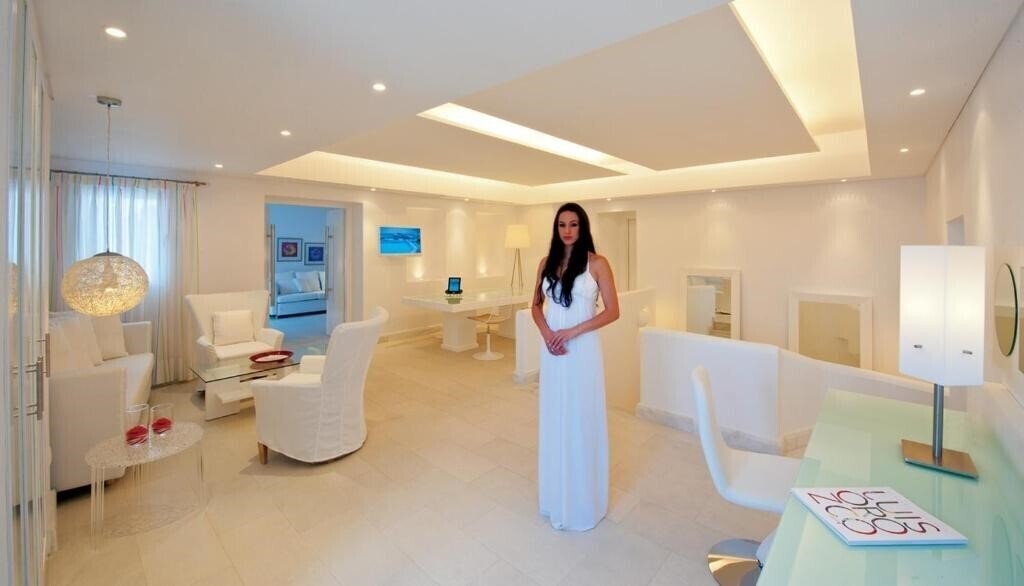 Панорама Petasos Beach 4*