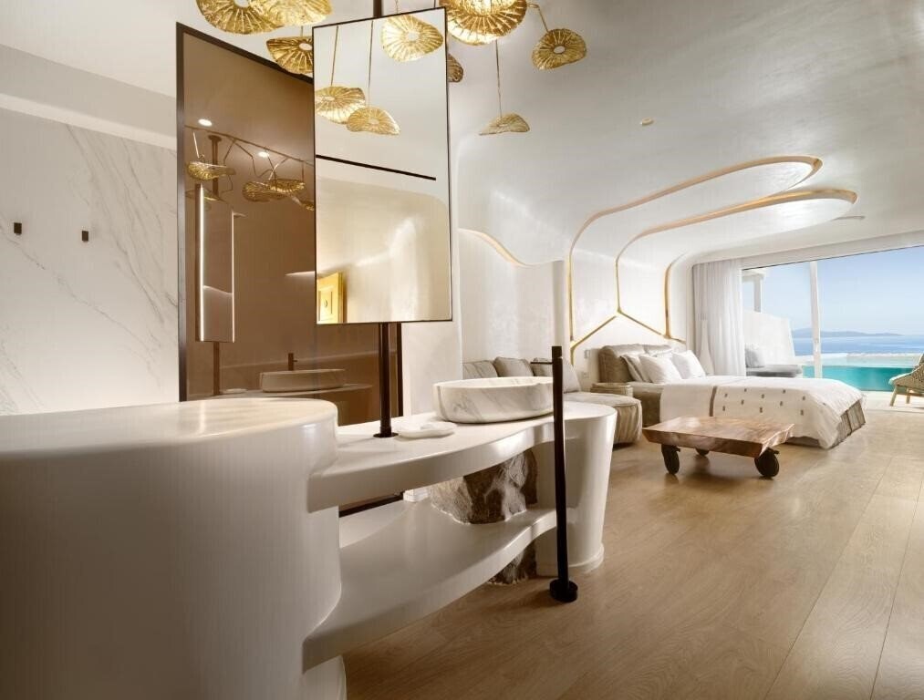 Апартаменти Cavo Tagoo 5*