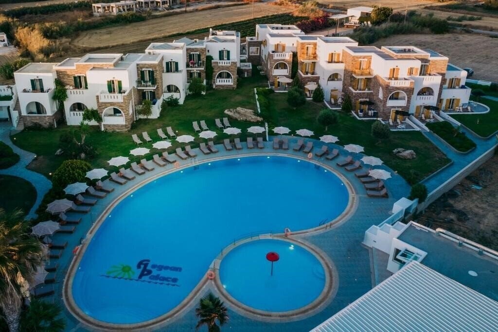 Картинка Aegean Palace 4*