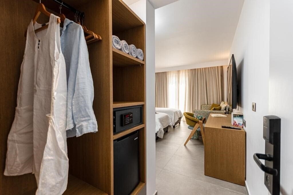 Зображення Naxos Resort Beach 3*