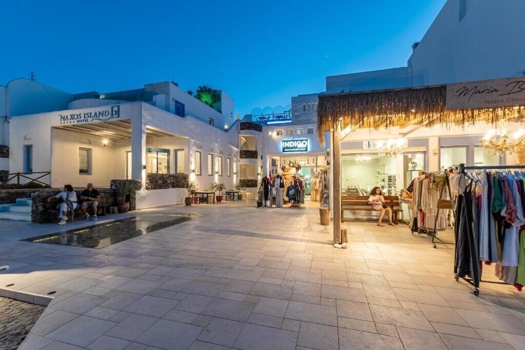 Територія Naxos Island Hotel 5*