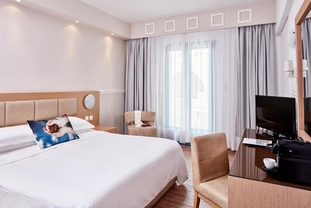 Зображення Lagos Mare Hotel 4*