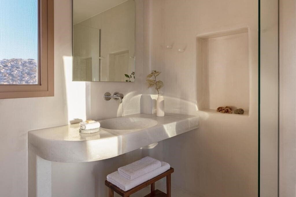 Фотографія Ammothines Cycladic Suites 5*