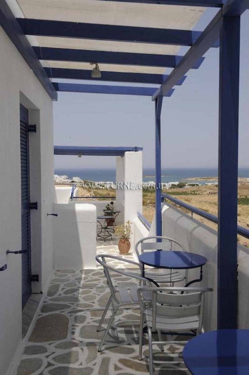 Апартаменти Aks Chroma Paros 3*