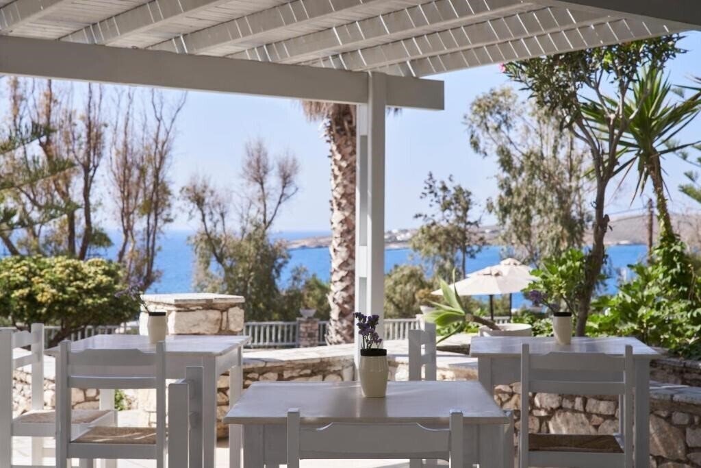 Територія High Mill Paros Hotel 4*