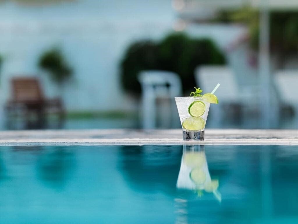 Апартаменти Polos 3*