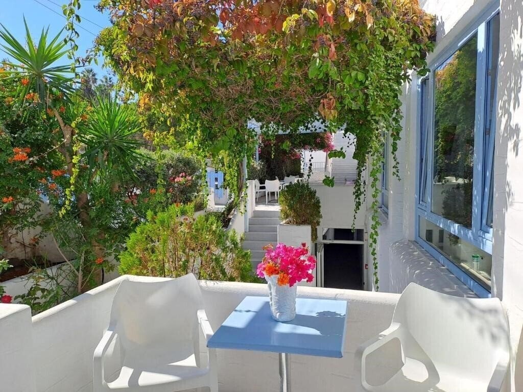 Фотографія Stratos Apartments & Studios 3*