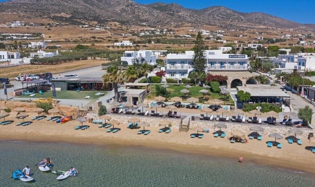 Готель Golden Beach Paros 3*