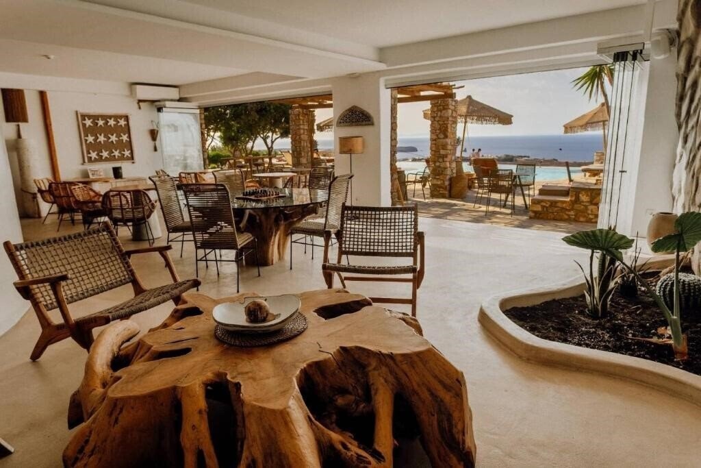 Територія Mythic Paros Adults Only (ex. Mythic Exclusive Retreat, Mythic Exclusive Resort Adults Only 16+) 5*