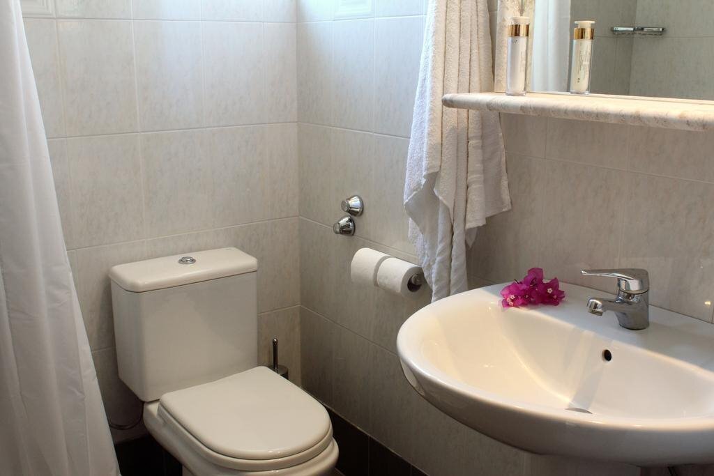 Апартаменты Best Western Rodian Gallery Hotel Apartments 3*