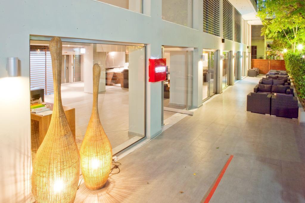 Панорама Oktober Downtown Boutique Hotel 3*