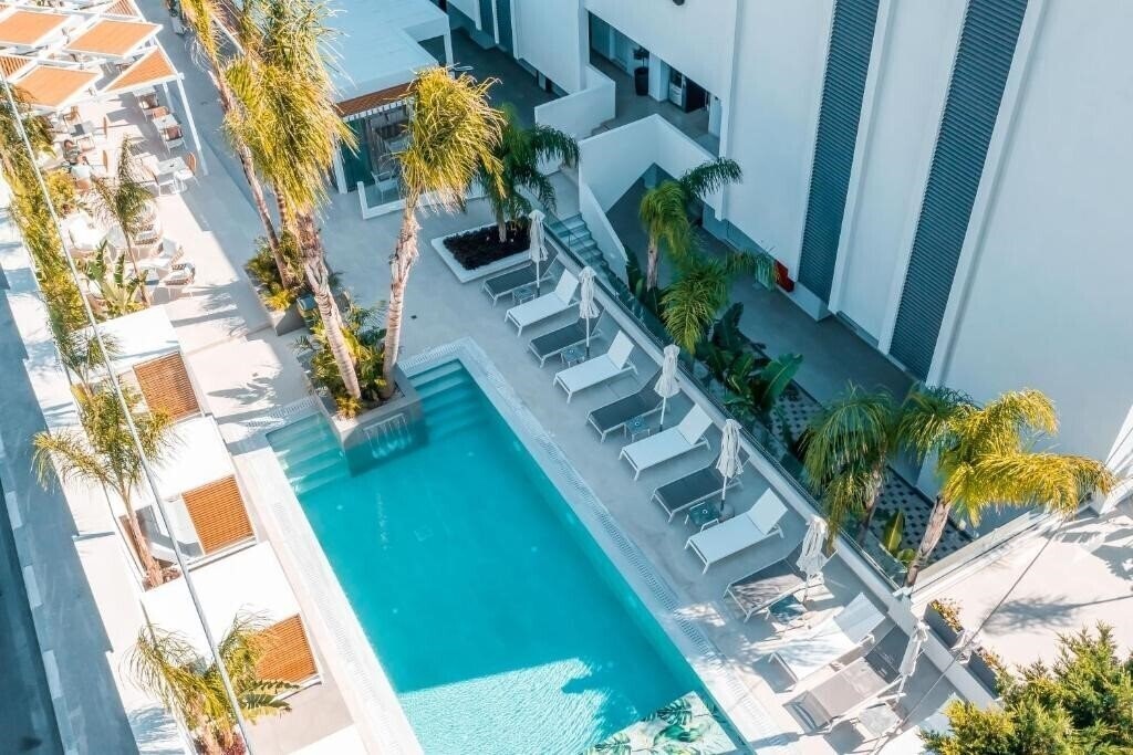 Панорама Stavris Studios 1*