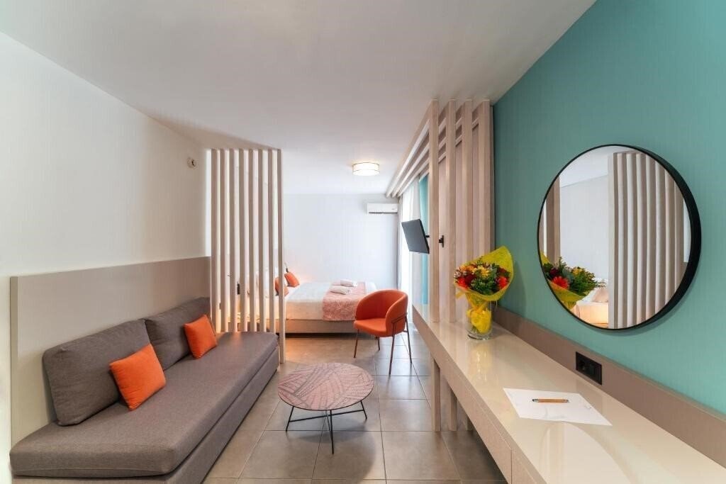 Територія Amphitryon Boutique Hotel 3*