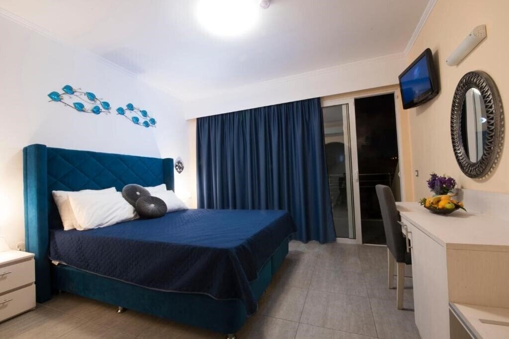 Панорама Kalithea Horizon Royal Hotel 4*