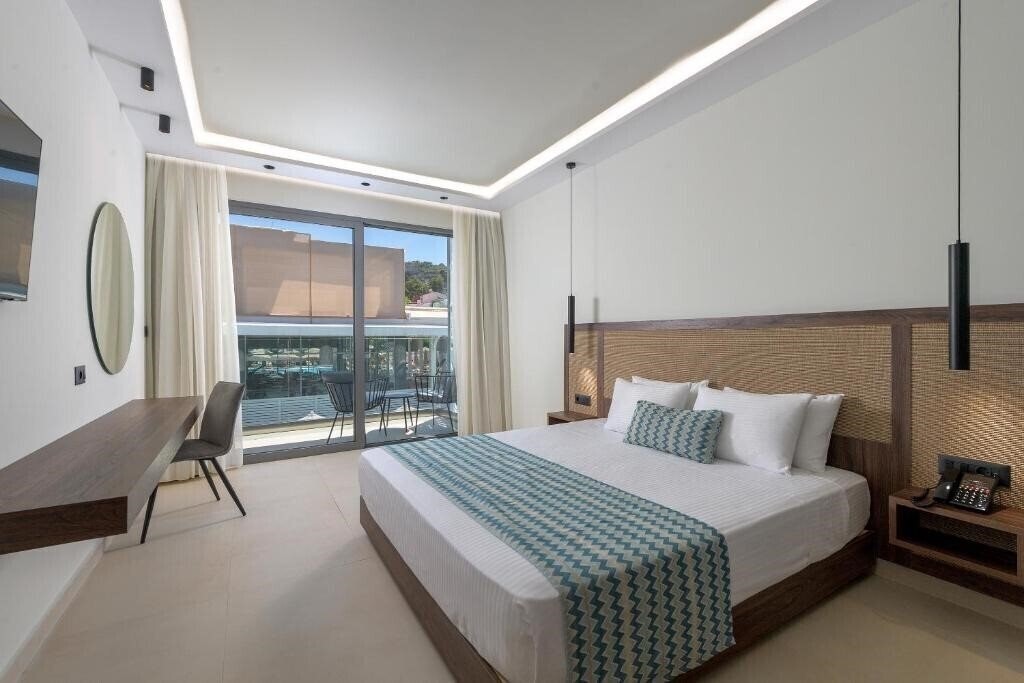 Панорама Solemar 3*