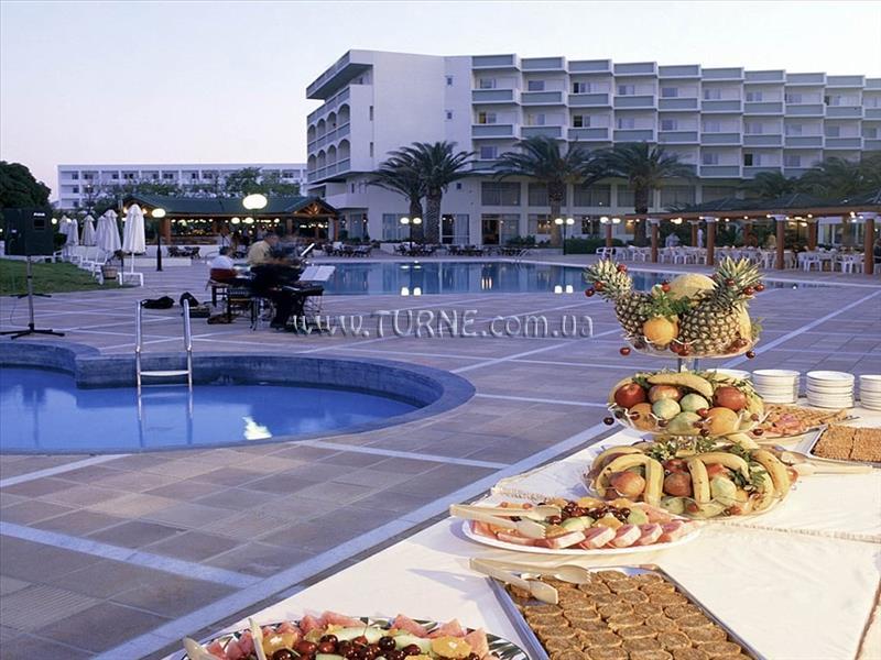 Территория Apollo Beach Hotel Faliraki 4*