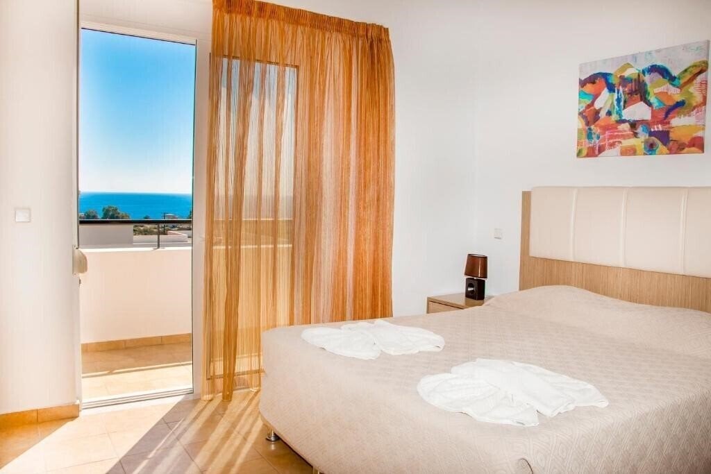 Территория Gennadi Gardens Apartments 3*