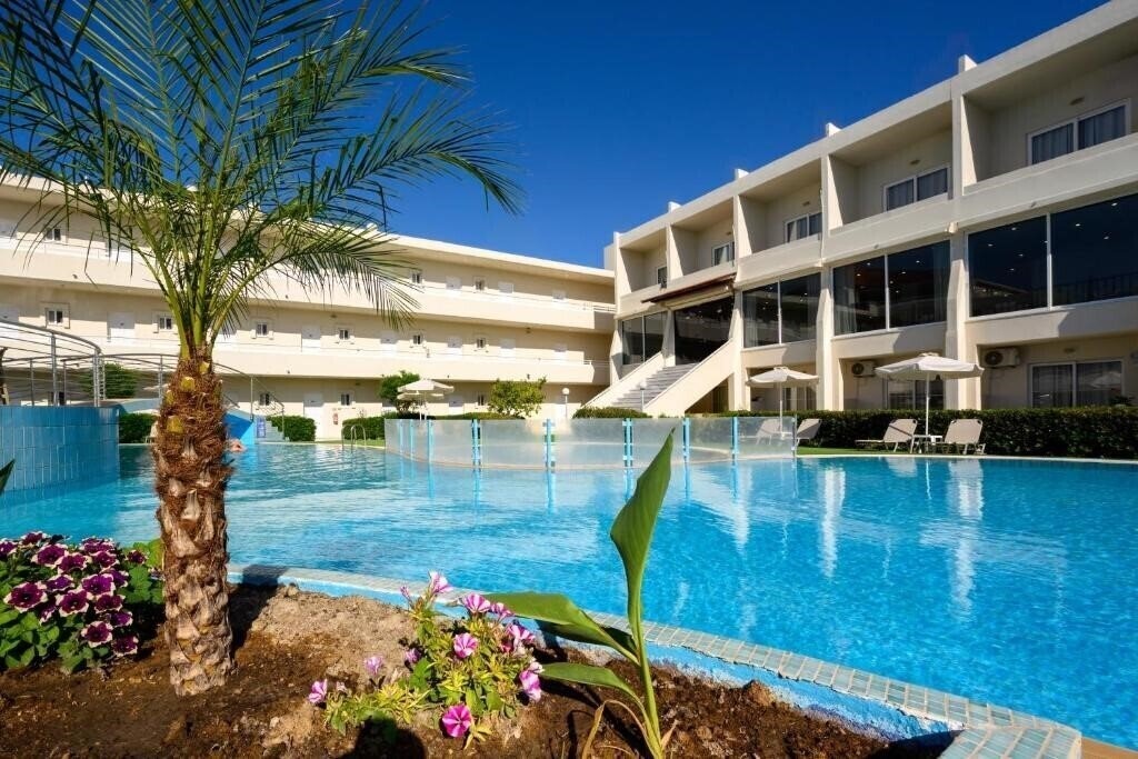 Апартаменты Bayside Katsaras 4*