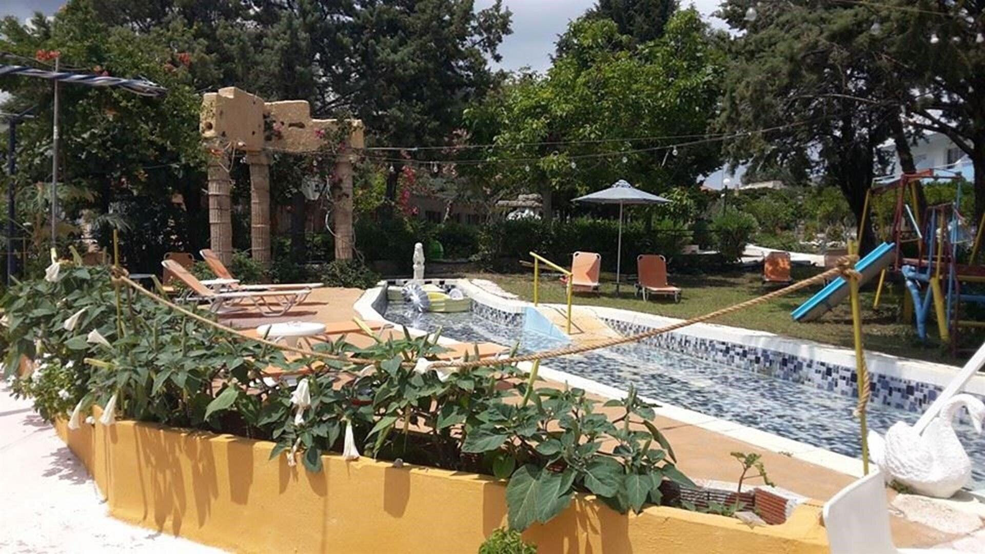 Территория Gnest Apartments апартаменты