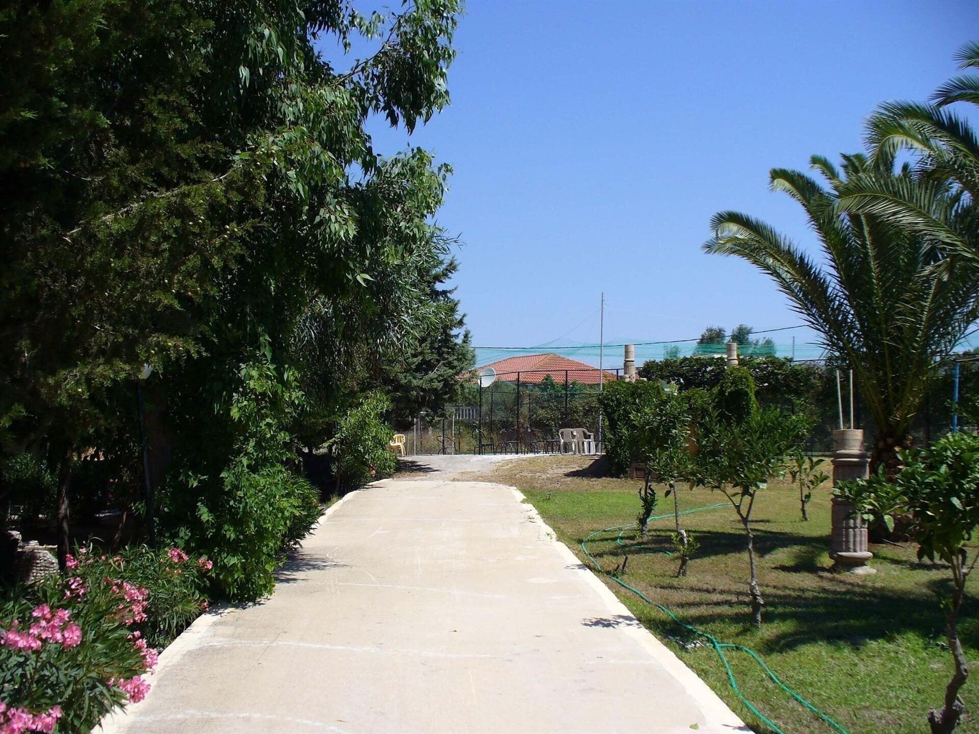 Апартаменты Gnest Apartments апартаменты