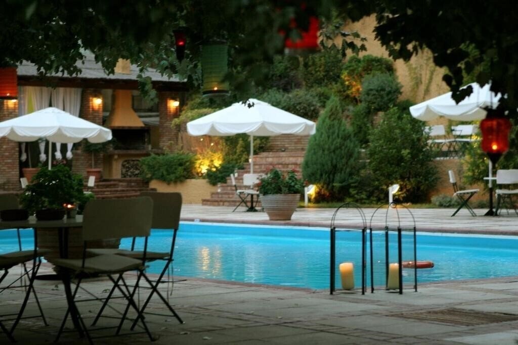 Картинка Antonios Hotel 1*