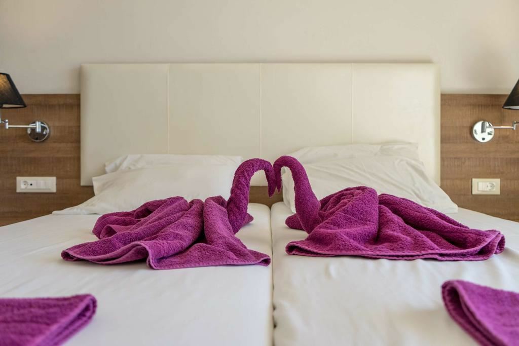 Территория Stamos Hotel 3*