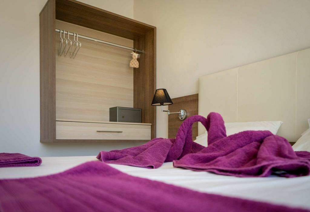 Панорама Stamos Hotel 3*