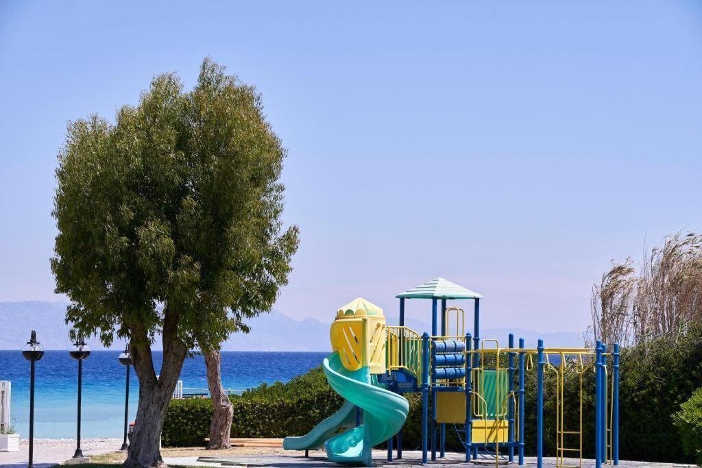 Панорама Labranda Blue Bay Resort (ex. Blue Bay Beach Hotel, Aqua Beach Blue Bay Club, Family World Aqua Beach) 4*
