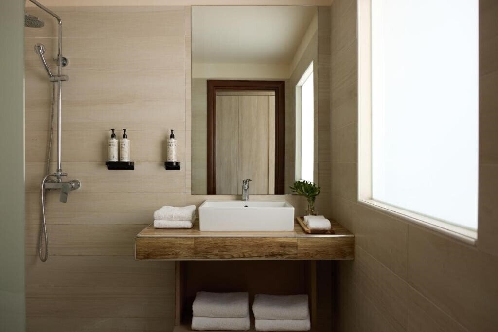 Фотография Blue Bay Beach Resort 4*