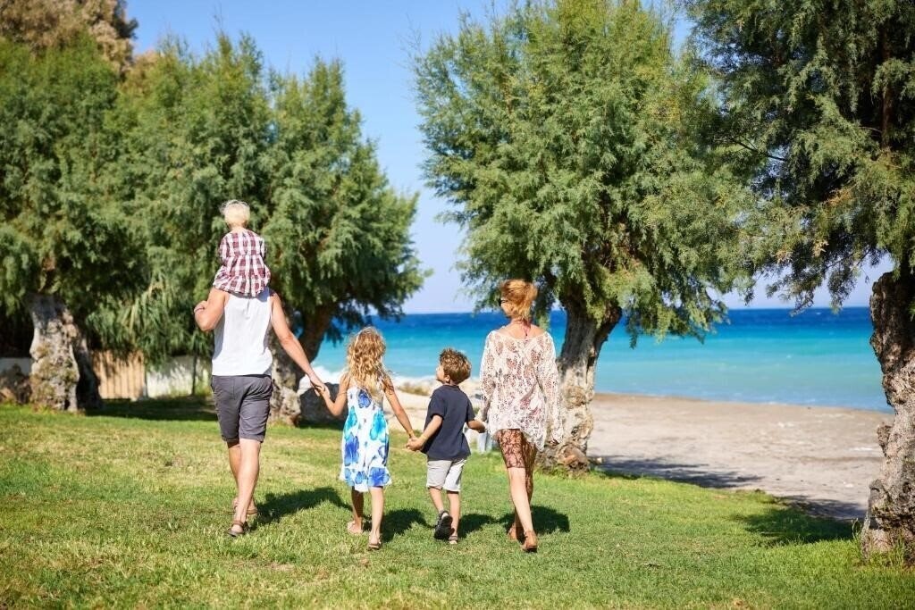 Панорама Blue Bay Beach Resort 4*