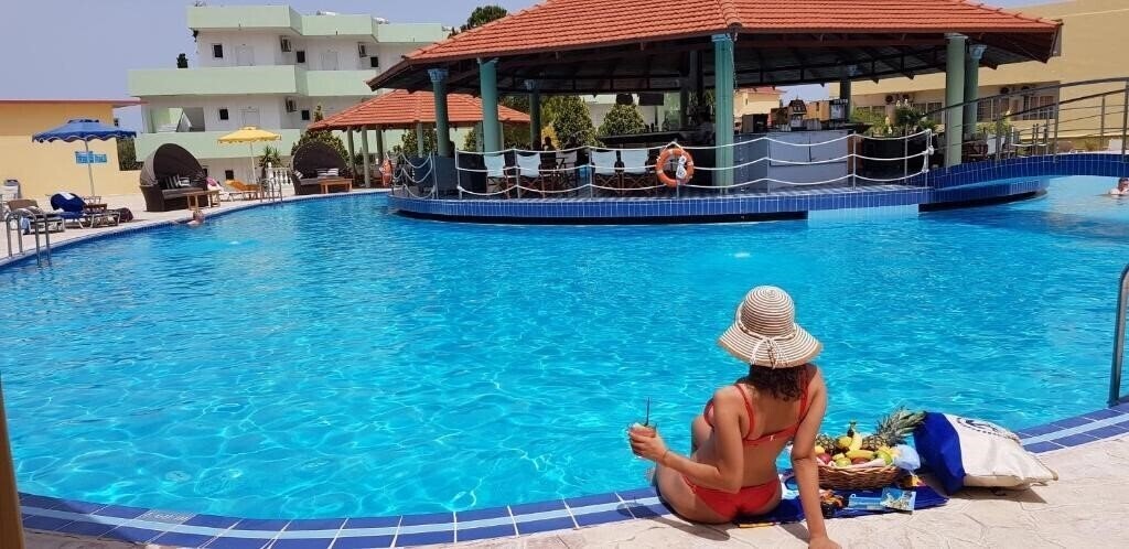 Территория Fantasy 3*