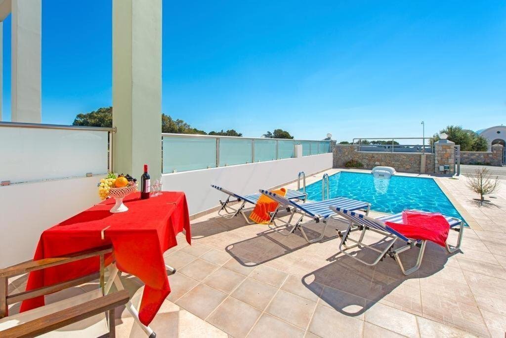 Фотографія White Pearl вилла