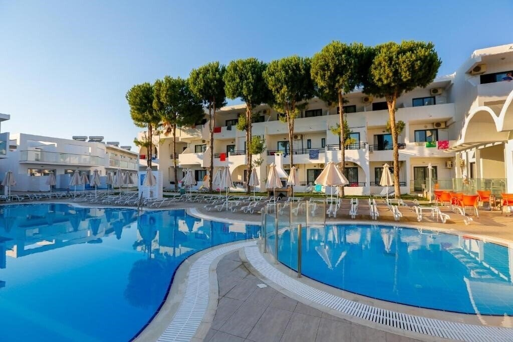 Готель Rodos Star Hotel 3*