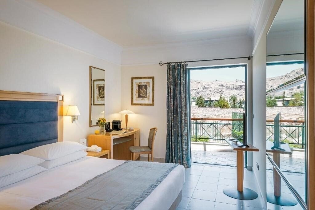 Вид Mitsis Selection Lindos Memories 5*