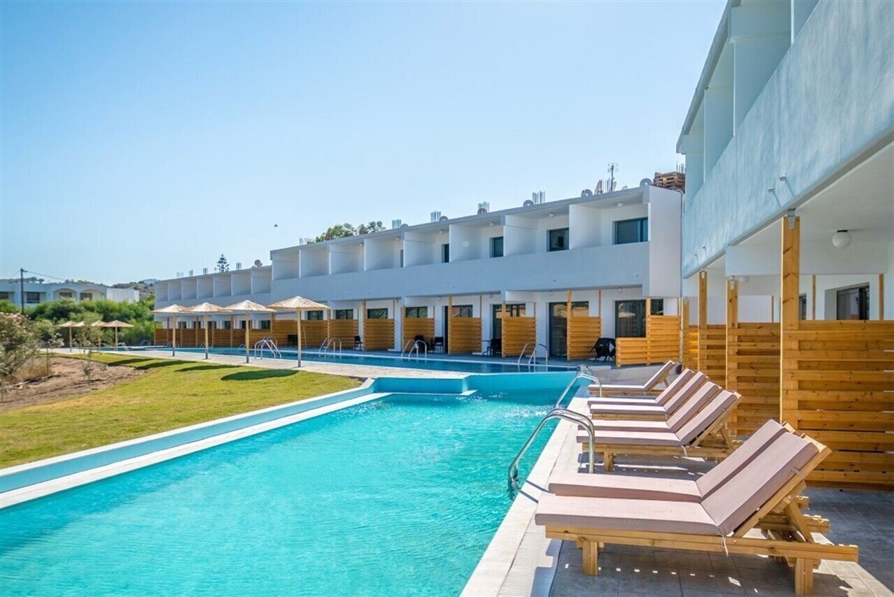 Территория Evita Mare 4*