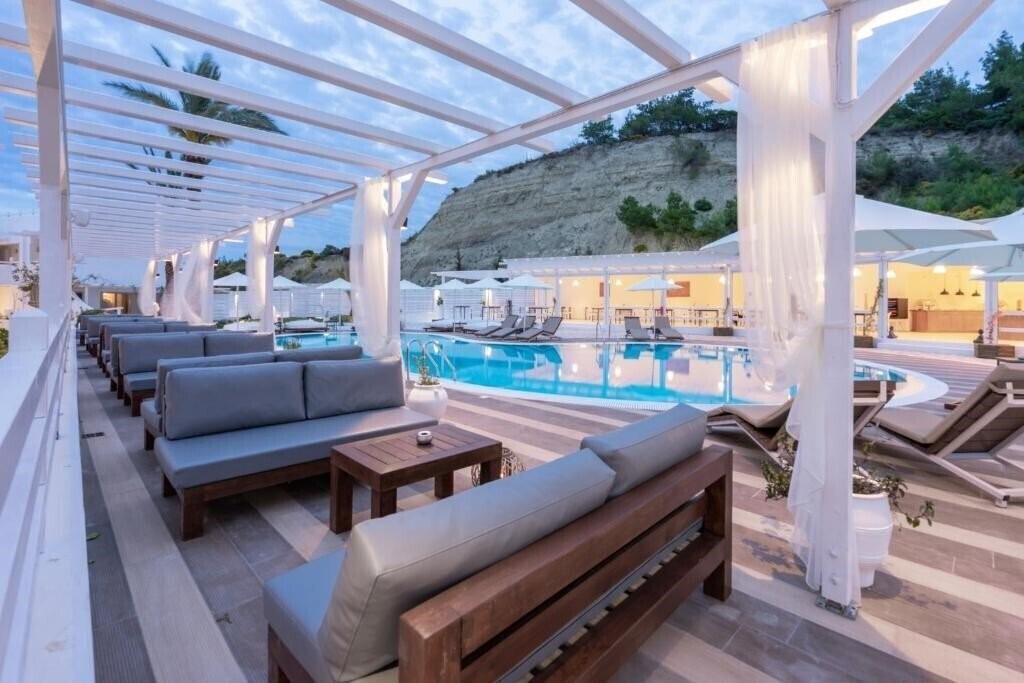 Панорама Aloe Hotel (Adults Only 18 ) 4*