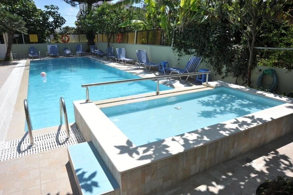 Вид Anseli Hotel 3*