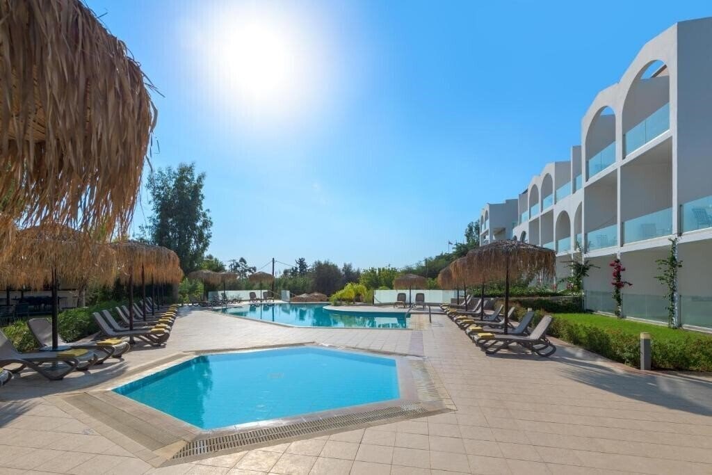 Панорама Lindos Breeze Beach (ex. Lindos Breeze Beach) 5*