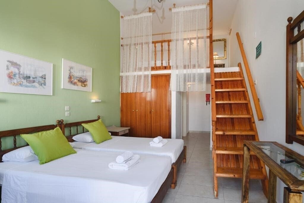 Отель Aphrodite White Studios Lindos 5*