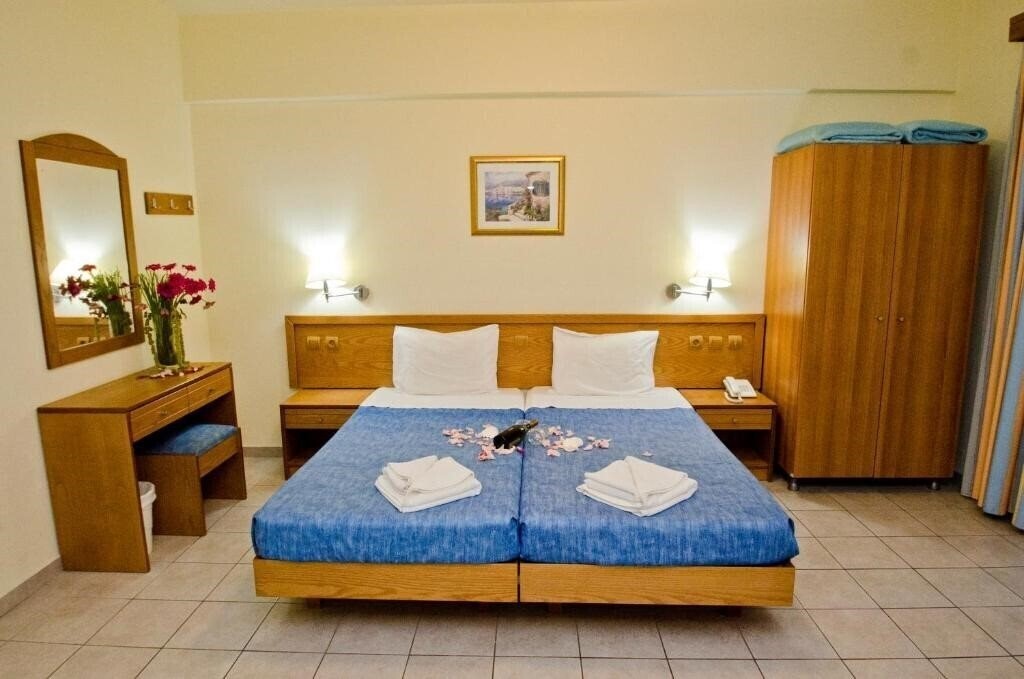 Фотография Stella Hotel Pefkos 3*