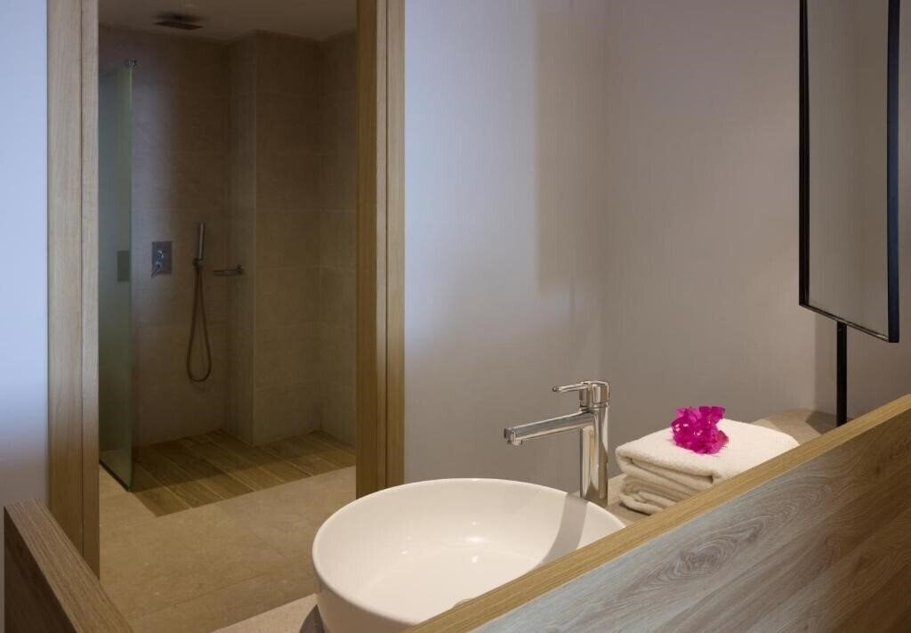 Фотографія Sunrise Hotel Rhodos + 4*