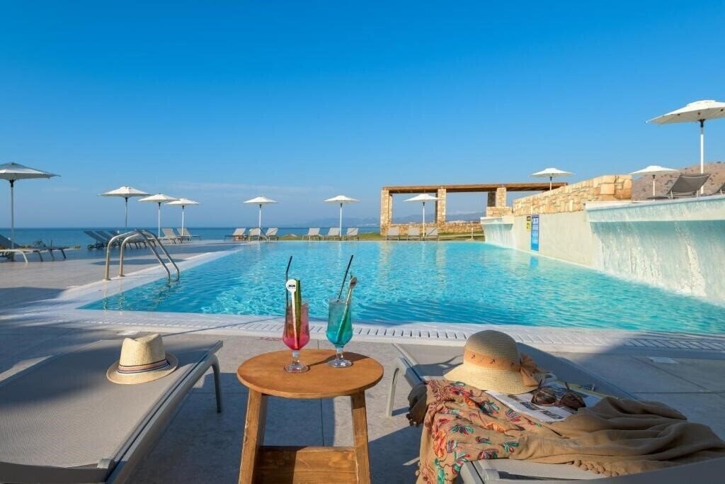 Зображення Sunrise Hotel Rhodos + 4*