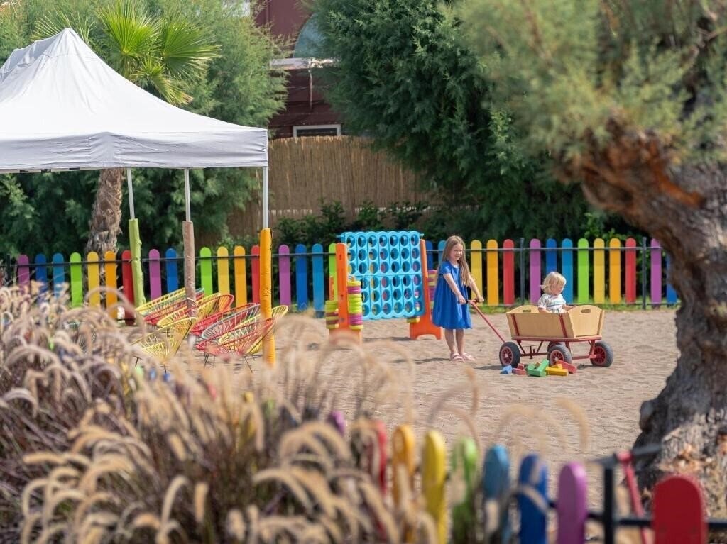 Территория Grecotel Lux Me Dama Dama (ex. GRECOTEL LUX.ME RHODOS) 4*