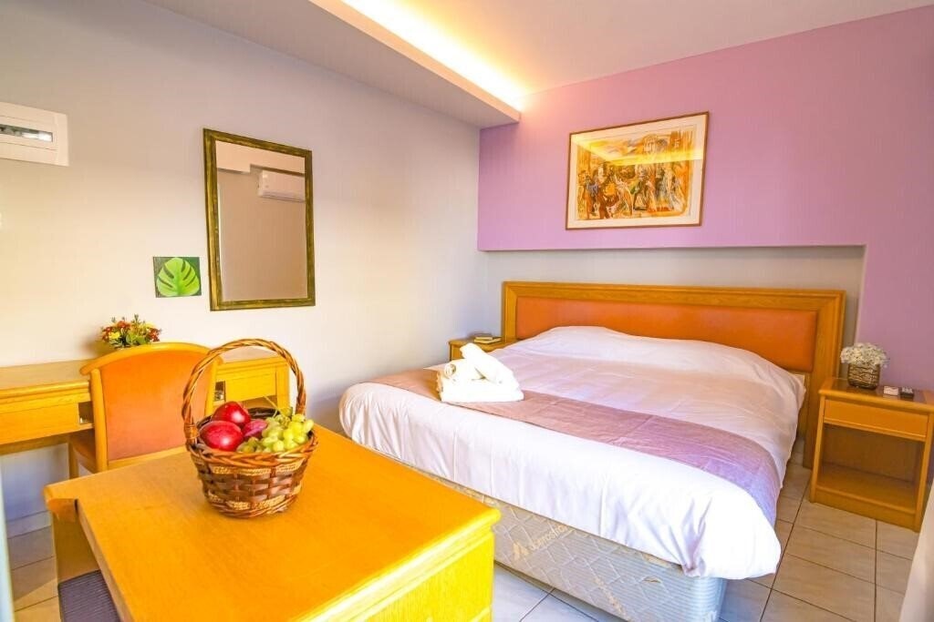 Територія Nep Center Hotel 2*