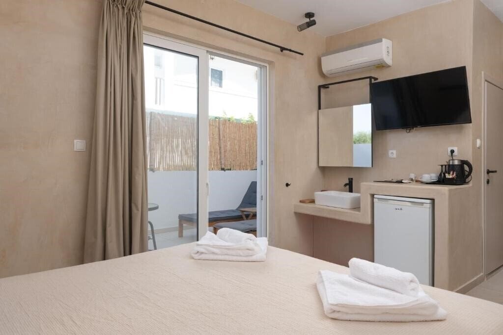 Фотография Atma Beach Rooms & Suites 3*