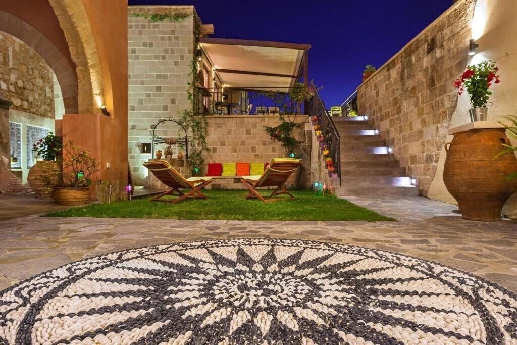 Апартаменти In Camera Art Boutique Hotel 4*