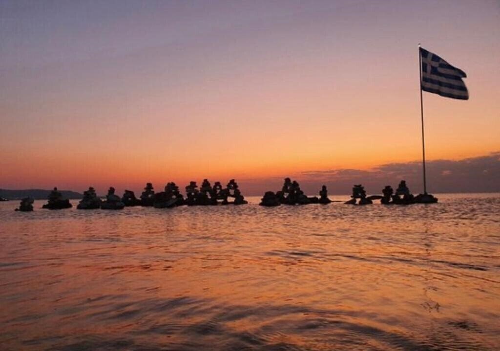 Территория Tsambikos Apartments 3*