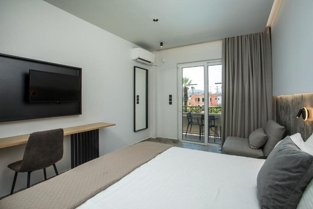Территория Dias Hotel Faliraki Rhodes 2*